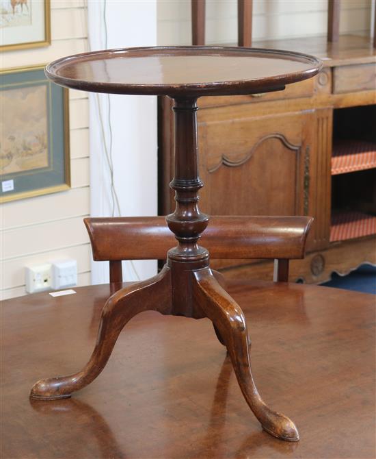 A Georgian design mahogany topped tripod wine table, H.53cm